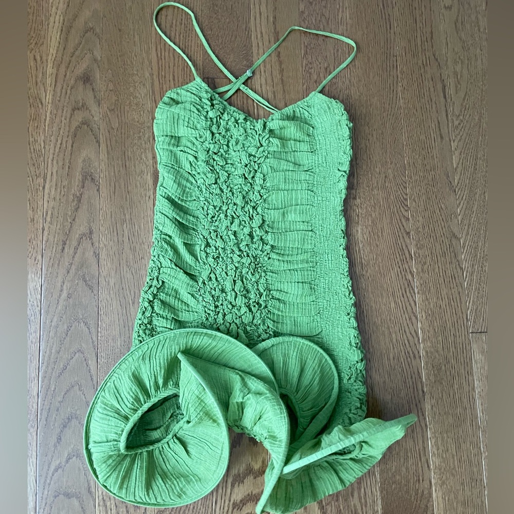 Green Ruched Mini Dress with Ruffle Hem - Picture 7 of 13